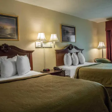Quality Inn Elizabeth City Near University Отели в г. Паскуотанк
