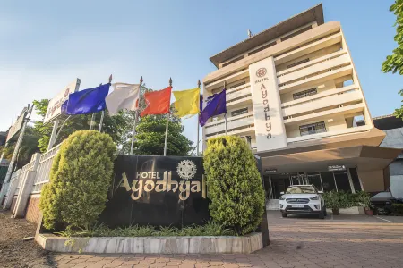 Hotel Ayodhya