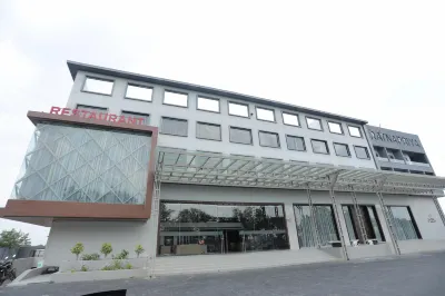 Ratnapriya Hotel and Resort