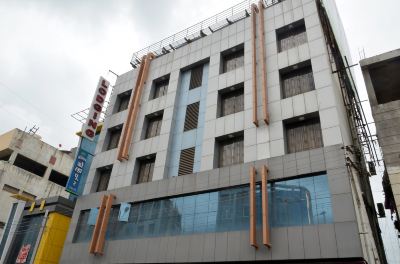 Hotel Exterior Kolhapur Residency Photo