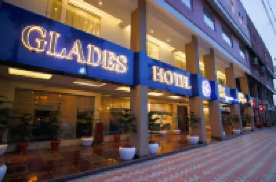Glades Hotel โรงแรมใน