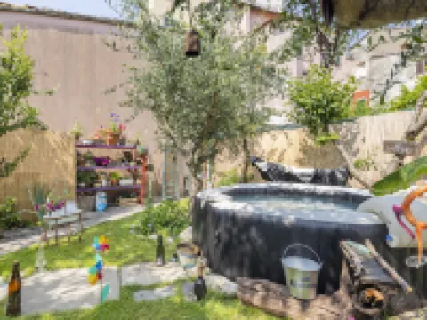 Sky Room Carrara Hydromassage with Parking 卡拉拉酒店