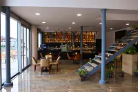 Metro Hotel Terminal