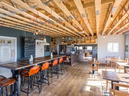 The Sail Loft Отели рядом с достопримечательностью «Hoist Covert»