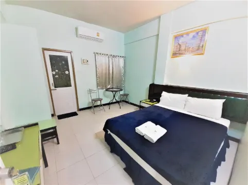 ห้องซูเปอร์เรียร์พร้อมเครื่องปรับอากาศ(เตียงใหญ่)