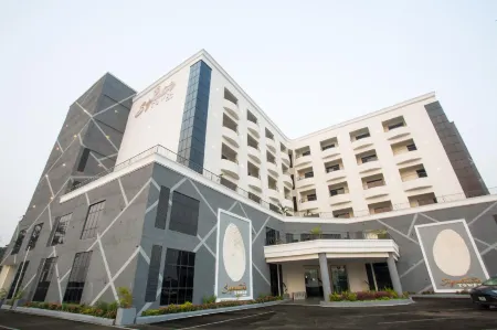 De-Signature Tower Hotel