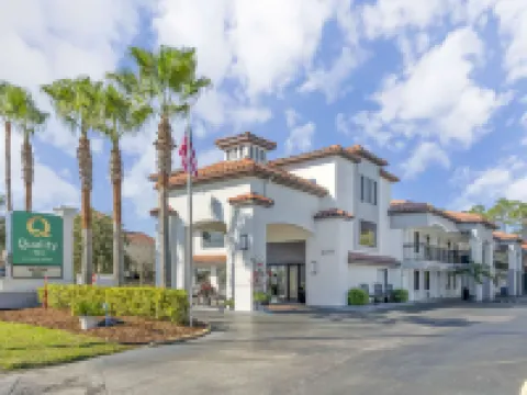 凱藝酒店-德通納95號州際高速路 代託納海灘酒店