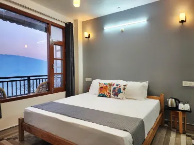 The Halt @Narkanda Rooms & Rooftop Cafe Hotels near Narkanda Forest