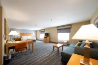 Hampton Inn & Suites Madera فنادق في ماديرا