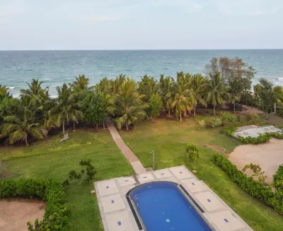 Casamia Oceanfront Condo Nilaveli