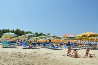 Hotel Prestige - Beach