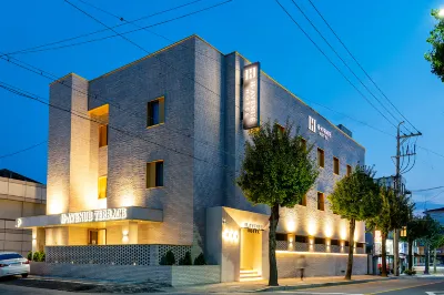 H AVENUE  Jecheon Station Hotels near Jecheon Station