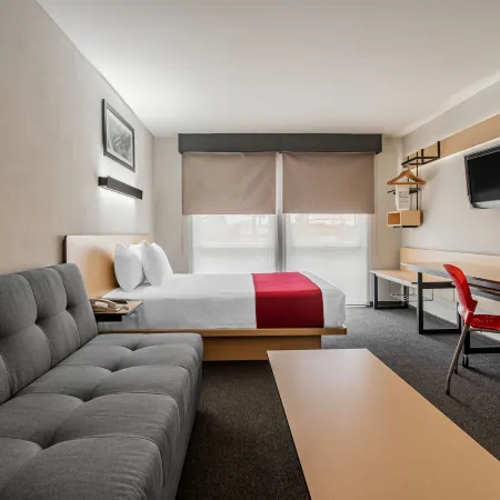 City Express by Marriott Querétaro Juríca
