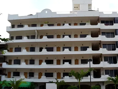 โรงแรมเอโลอิซา - ใกล้ปลายาเดอลอสมูเออโตส