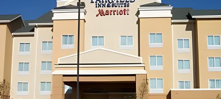 Fairfield Inn & Suites Effingham Отели в г. Эфингем