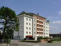 Poli Hotel