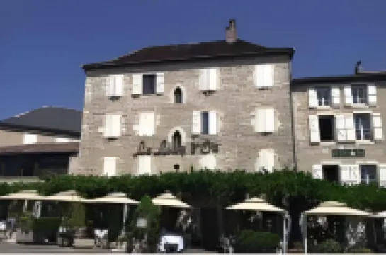 Logis Hôtels - Hôtel et Restaurant le Lion d'Or