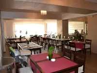 Hotel Ozana - breakfast