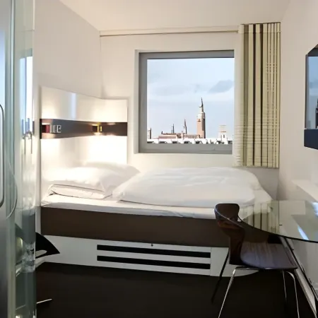 Wakeup Copenhagen - Carsten Niebuhrs Gade