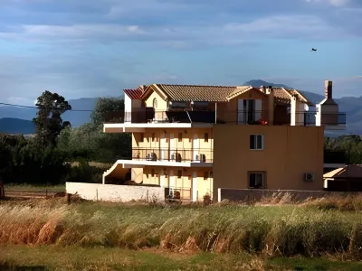 O Xenonas Ton Mylon Hotels near Byzantine Museum of Argolis - BYMA