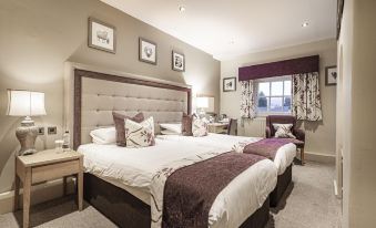 The Royal Oak Hotel, Welshpool, Mid Wales - Housity