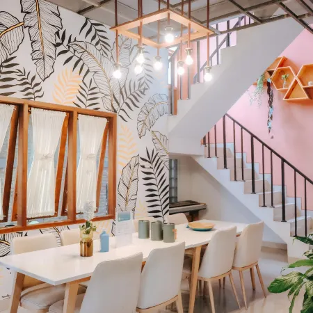 Byte Bed and Breakfast Hotels in Umbulharjo