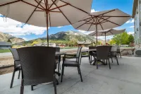 Cobblestone Hotel & Suites - Alpine Hotels in Alpine