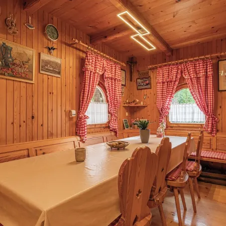Rudnica Hill Lodge - Happy Rentals