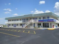 Motel 6 Laramie, WY Hotel di Laramie