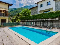La Perla - Pools