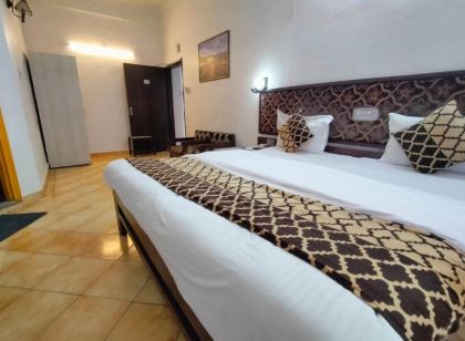 Goroomgo Hotel Amulya Shri Bhopal