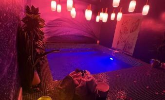 Dana Hotel