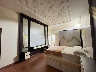 Villa Zahira & House 2 Hotel dekat Toko super murah kebun kopi