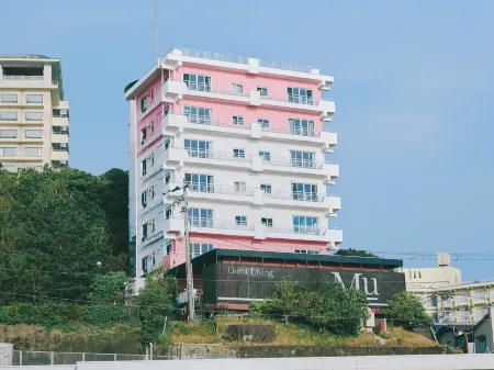 Guest Living Mu Nanki Shirahama Отели рядом с Аэропорт Ширахама