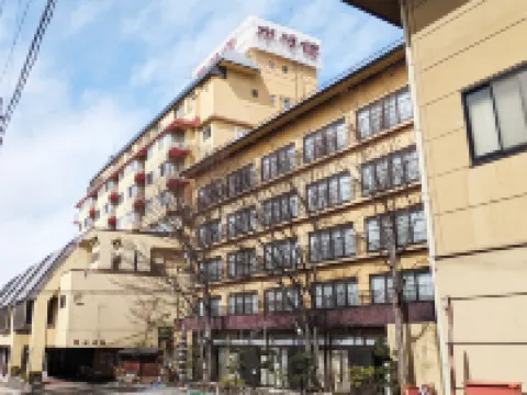 ホテル水明館 SNOW MONKEY RESORTS INFO & GIFT SHOP周辺のホテル