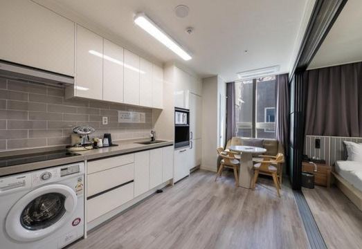 숙소 내부 전경