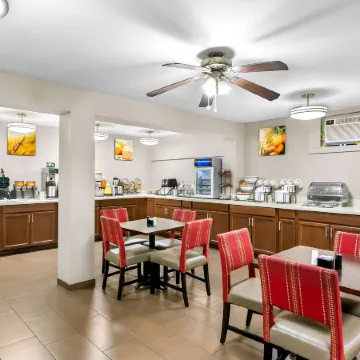 Comfort Inn Red Horse Frederick