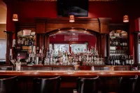 Geyserville Inn - bar