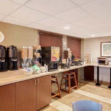 Super 8 by Wyndham Kapuskasing