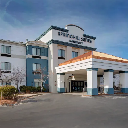 SpringHill Suites Manchester-Boston Regional Airport