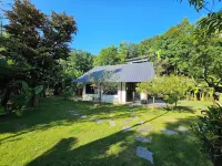 Lake House Hotels in 