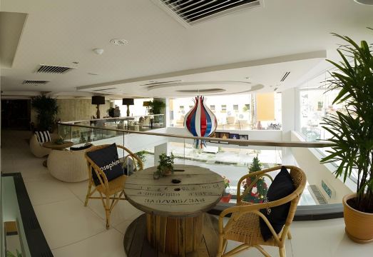 프렌치 호텔 로비