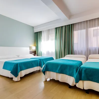 Don Juan Hotels near Saint Jerome Monastery