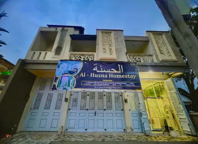 Al-Husna Homestay Hotel dekat Jalan Masuk Air Terjun Langkuik Tinggi