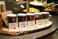 Residence Inn by Marriott Amsterdam Schiphol Airport - 朝食