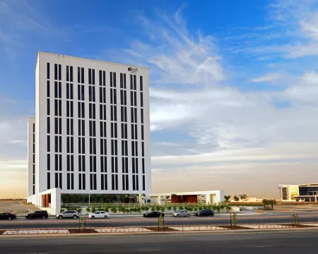 อะลอฟท์ มีไอแซม, ดูไบ โรงแรมในดูไบ