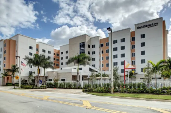 Residence Inn Fort Lauderdale Coconut Creek 鄰近Cypress Water Park的酒店