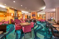 SpringHill Suites Laredo - Airport Shuttle