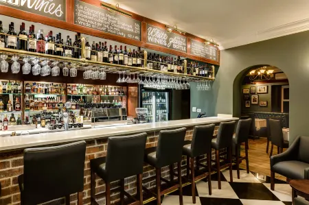 Protea Hotel Franschhoek Отели в г. Фрэншек