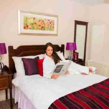 McSweeney Arms Hotel Rooms